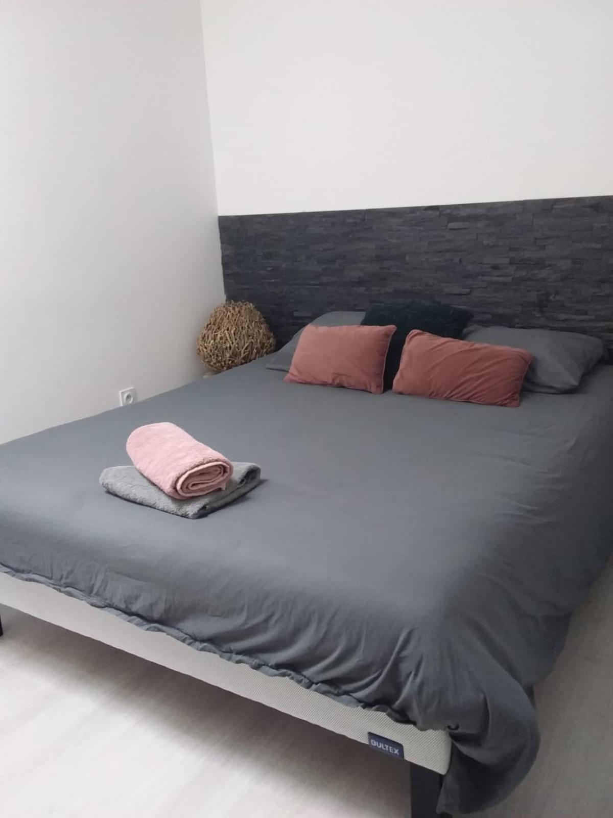 Doga Bel Appartement 1Er Etage 4 Personnes Bebe Reims Exterior foto